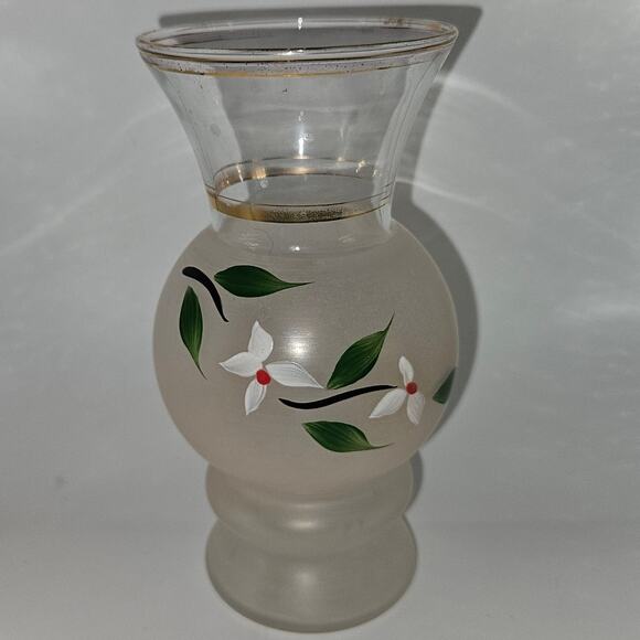 Pair Vintage 6" Frosted Glass Vases Hand Painted White Flowers Green Leaves Gold - Picture 8 of 8